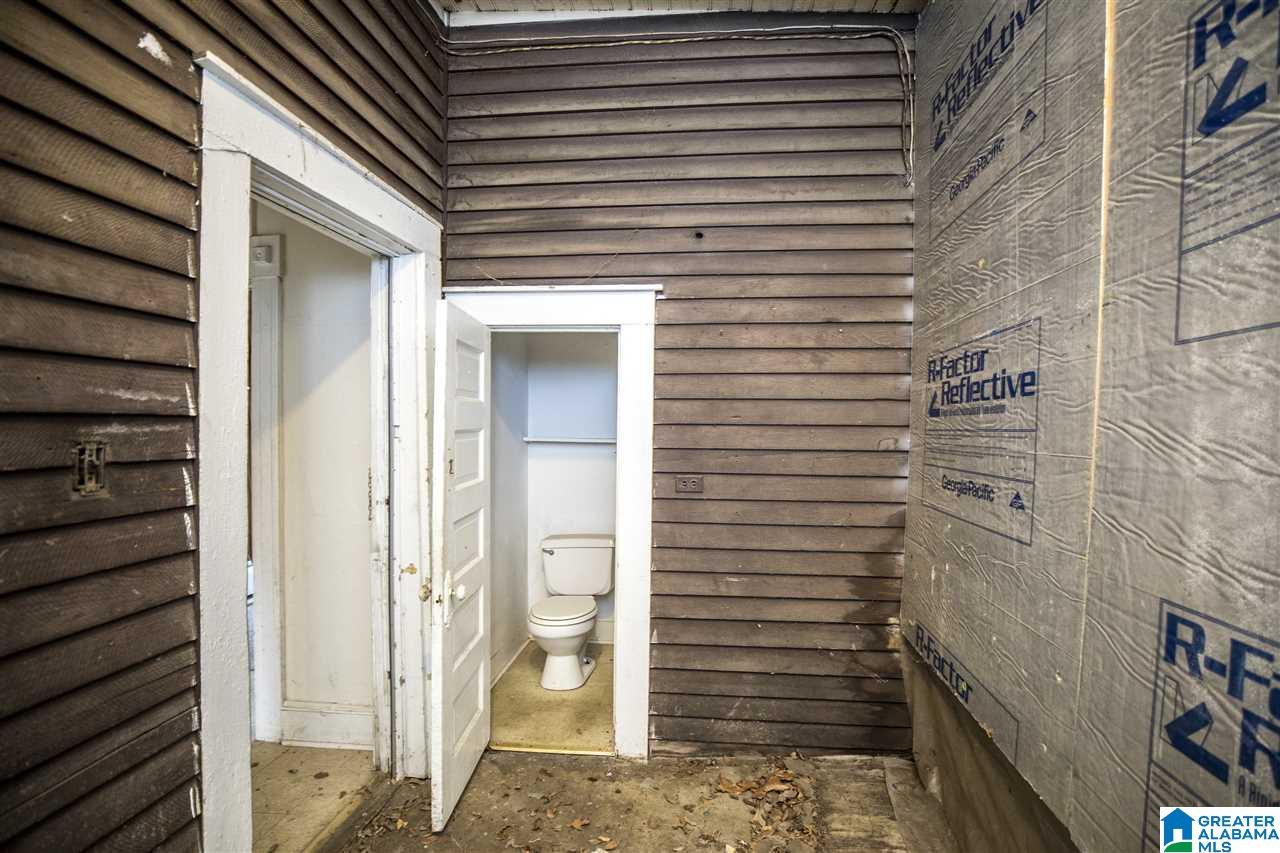 1009 28th Street South Birmingham, AL 35205 - Photo 17 of 38