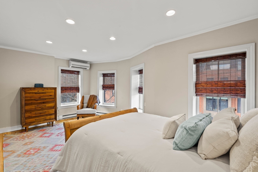 520 Shawmut Avenue, Unit 4 Boston, MA 02118 - Photo 18 of 31