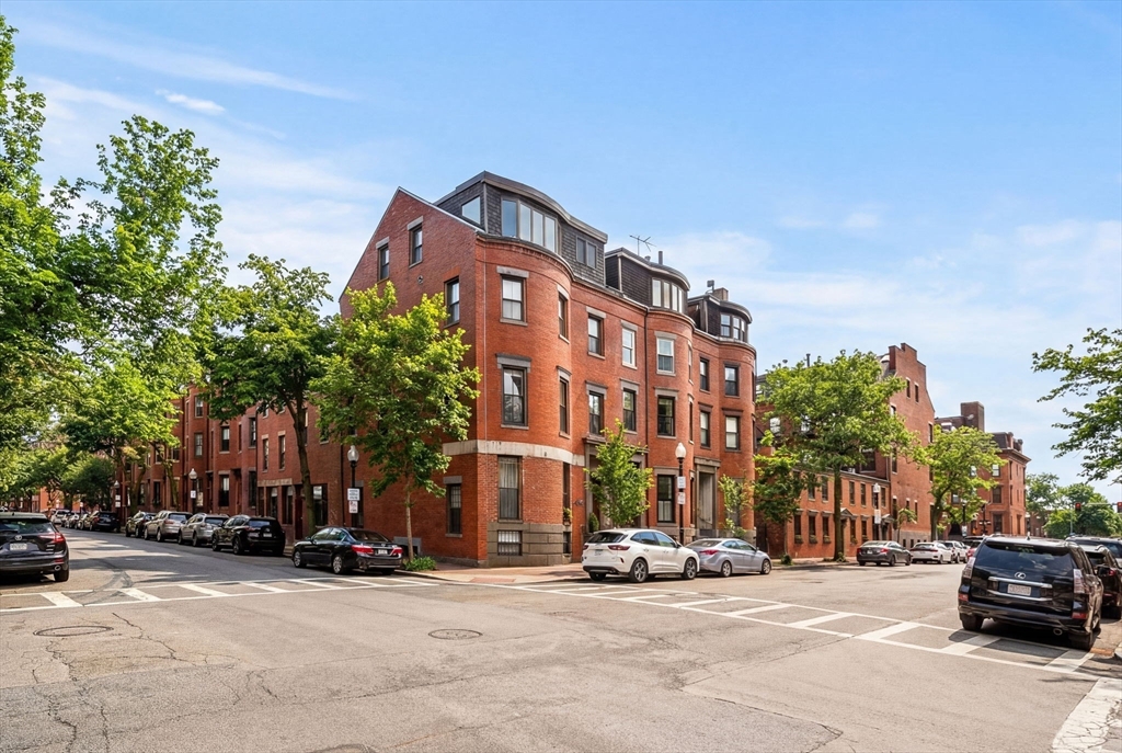 520 Shawmut Avenue, Unit 4 Boston, MA 02118 - Photo 30 of 31