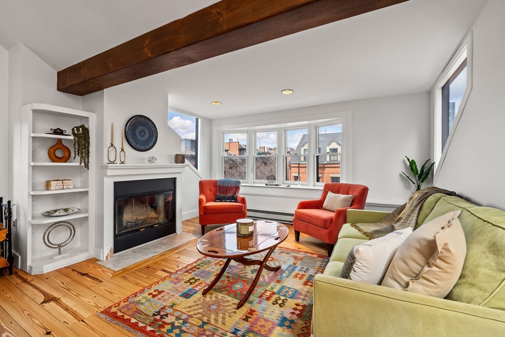520 Shawmut Avenue, Unit 4 Boston, MA 02118 - Photo 3 of 31