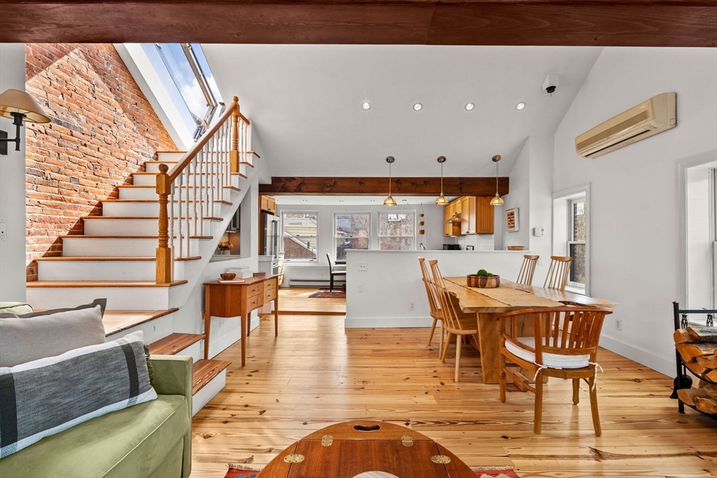 520 Shawmut Avenue, Unit 4 Boston, MA 02118 - Photo 7 of 31