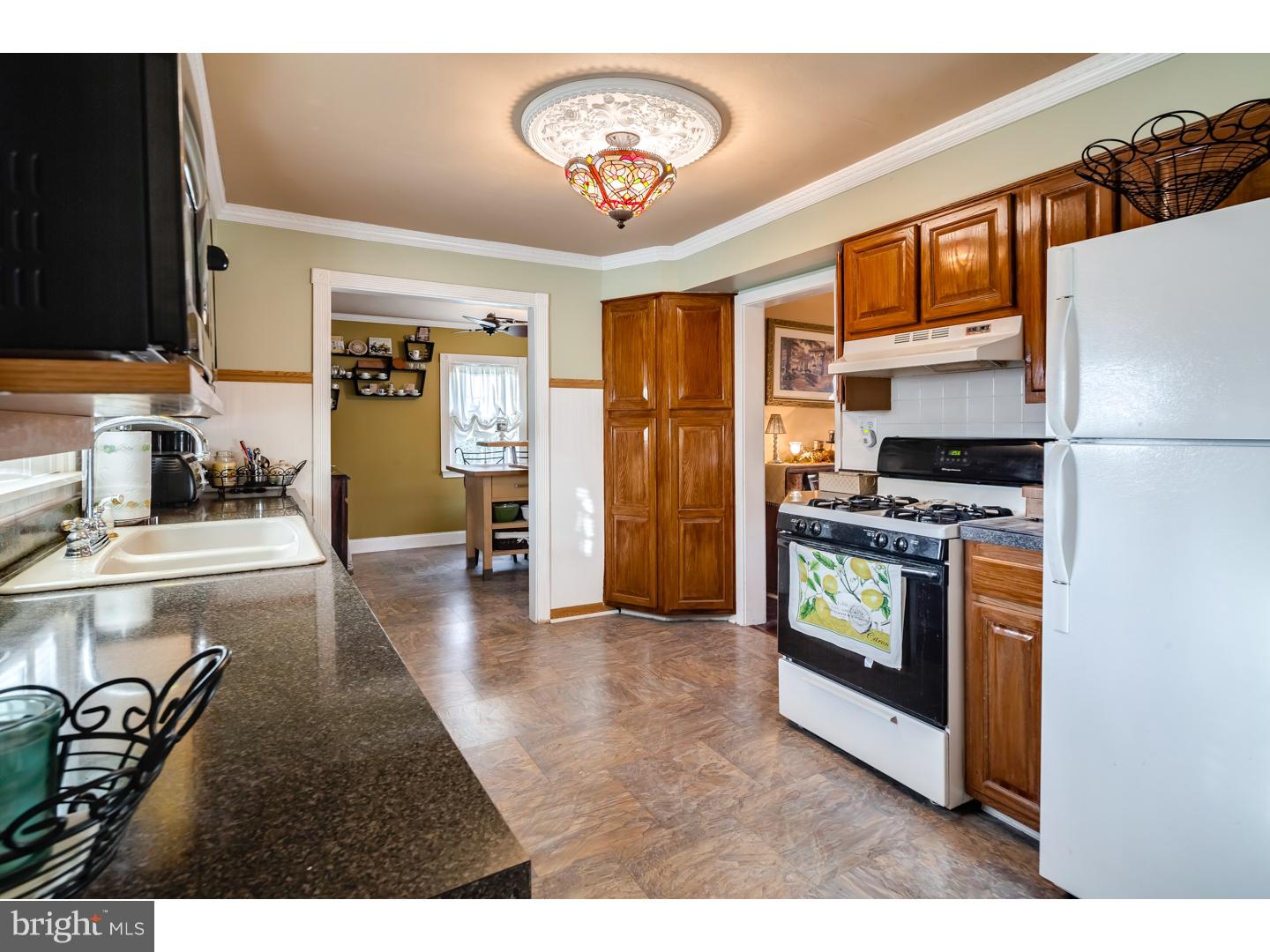 1508 Prospect Ridge Boulevard Haddon Heights, NJ 08035 - Photo 9 of 22 Kitchen