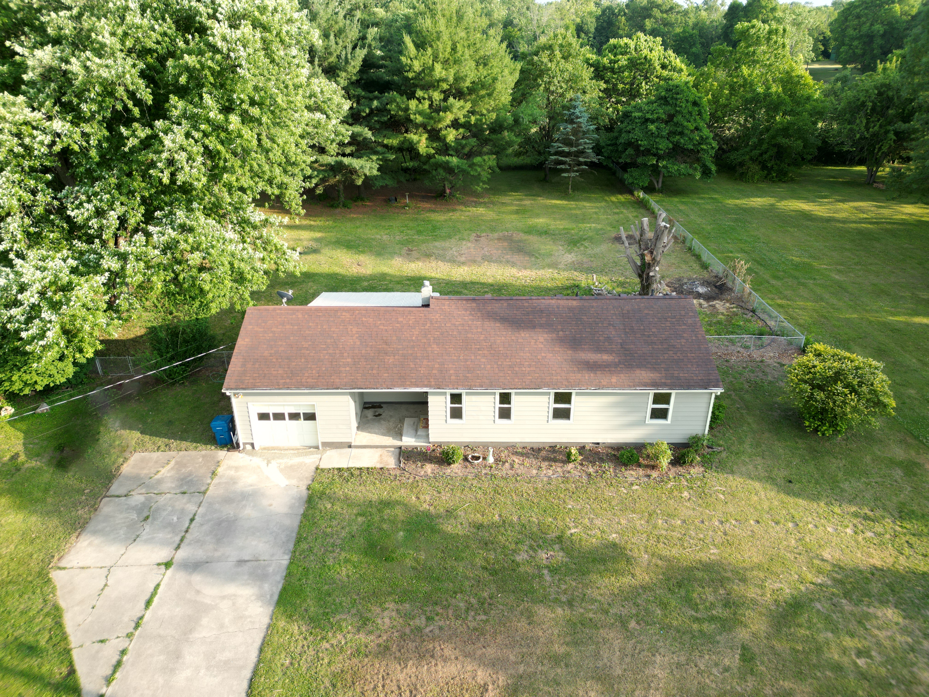 7049 Camby Road Indianapolis, IN 46221 - Photo 2 of 45 Gallery Image 2
