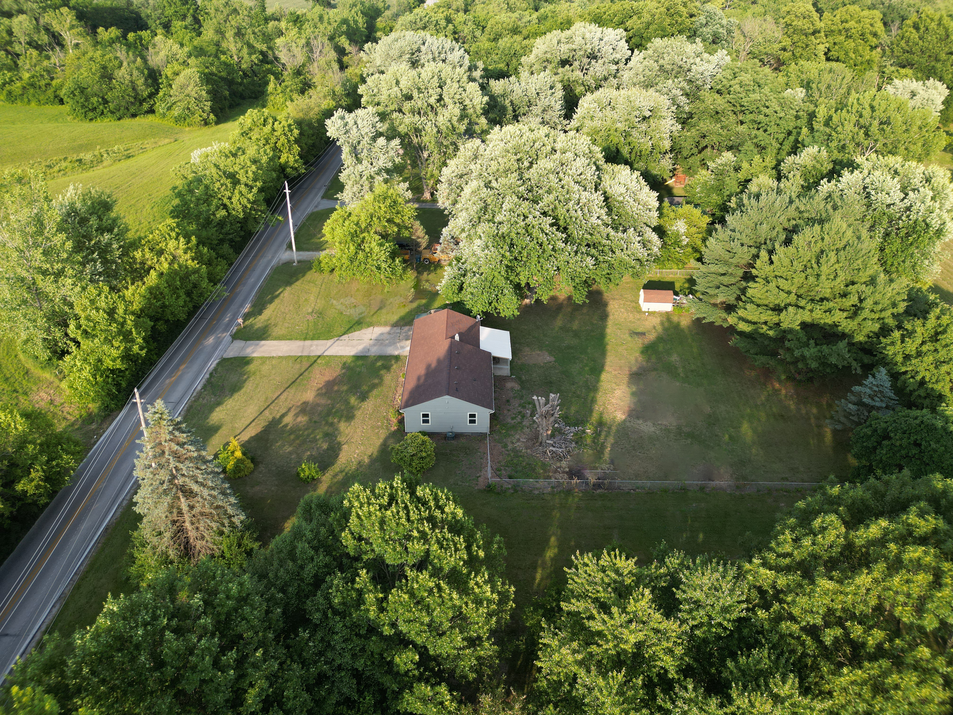 7049 Camby Road Indianapolis, IN 46221 - Photo 8 of 45 Gallery Image 8