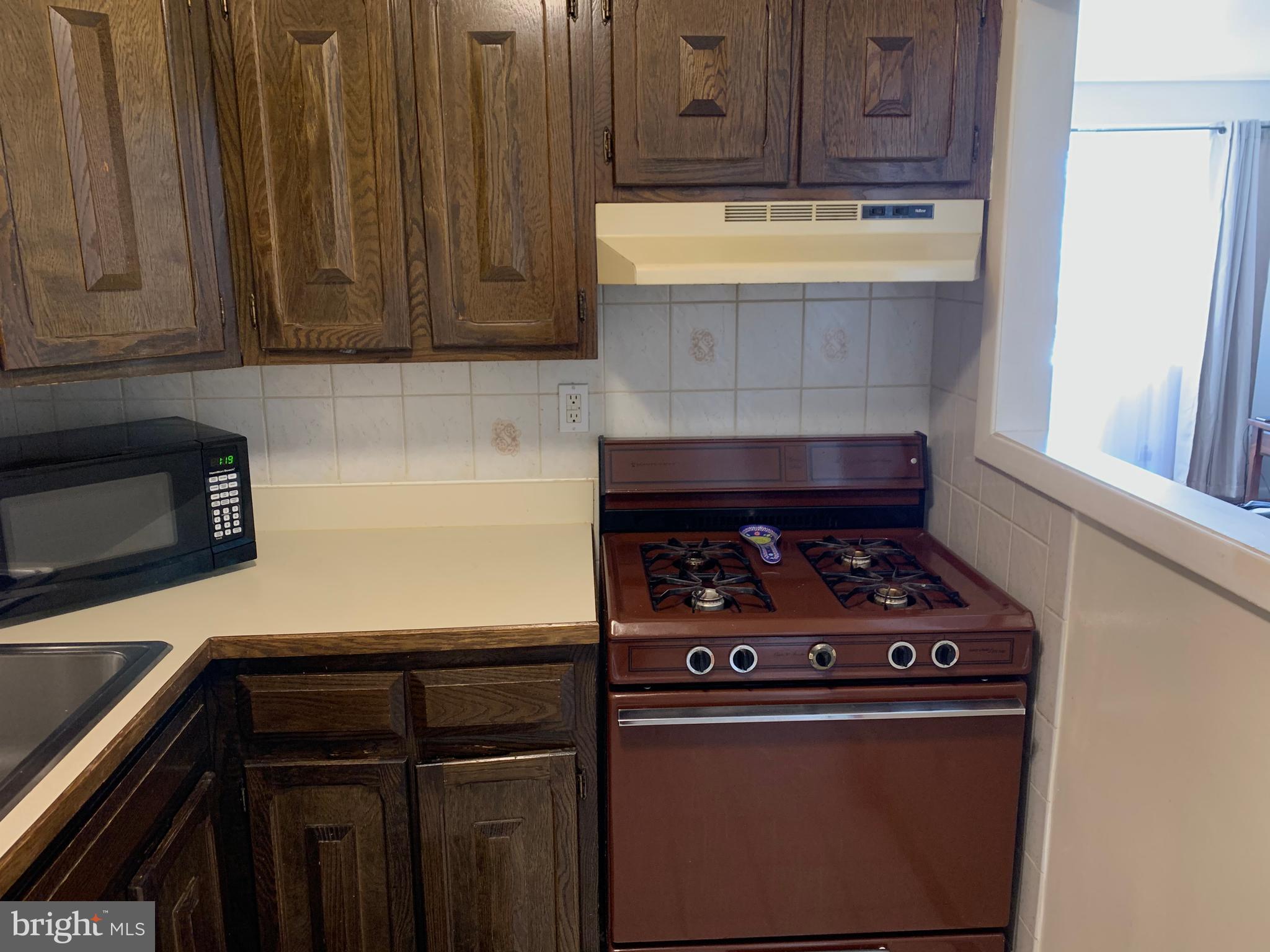 12464 Knights Road Philadelphia, PA 19154 - Photo 7 of 17 Gallery Image 7