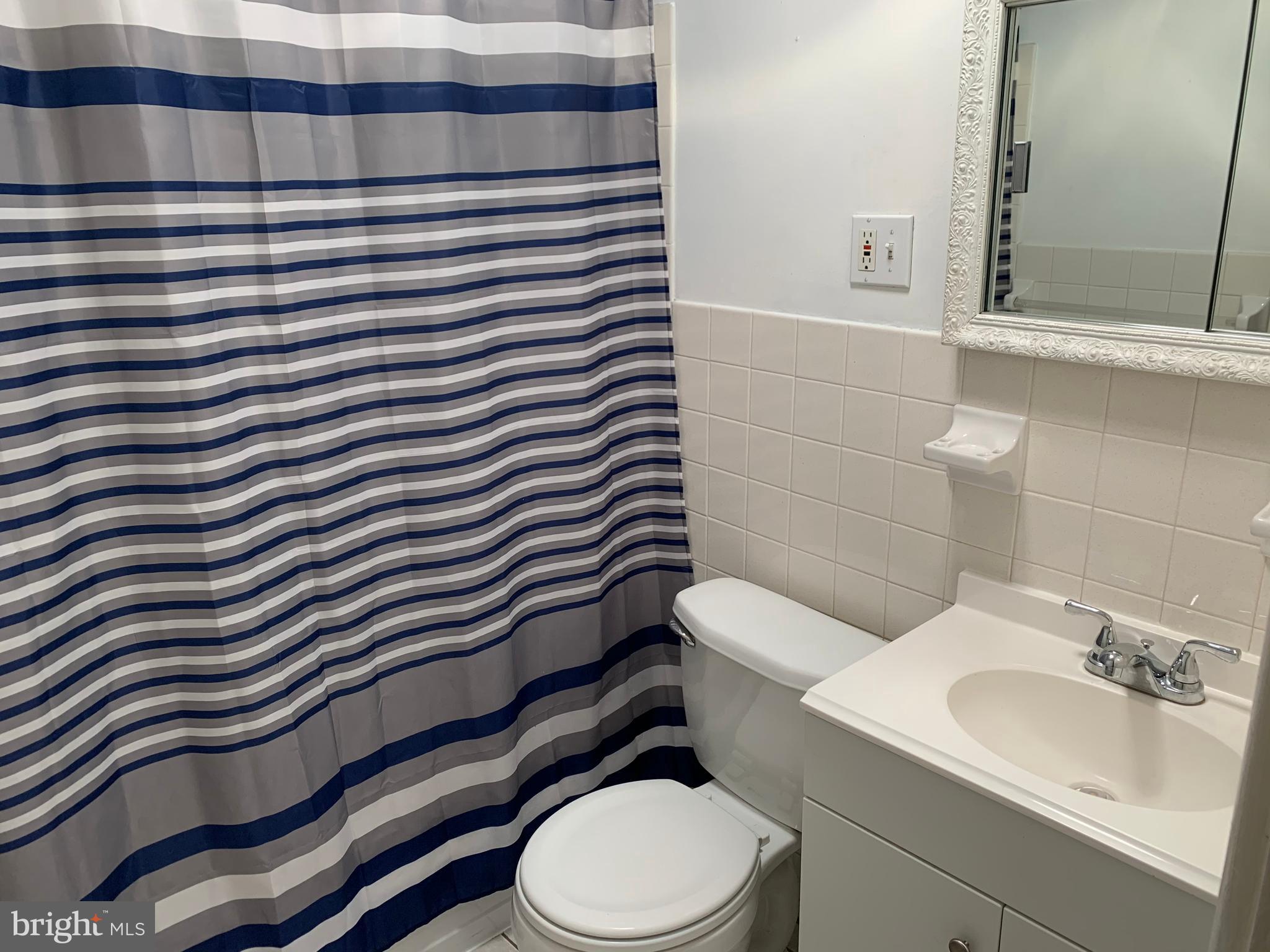 12464 Knights Road Philadelphia, PA 19154 - Photo 10 of 17 Gallery Image 10