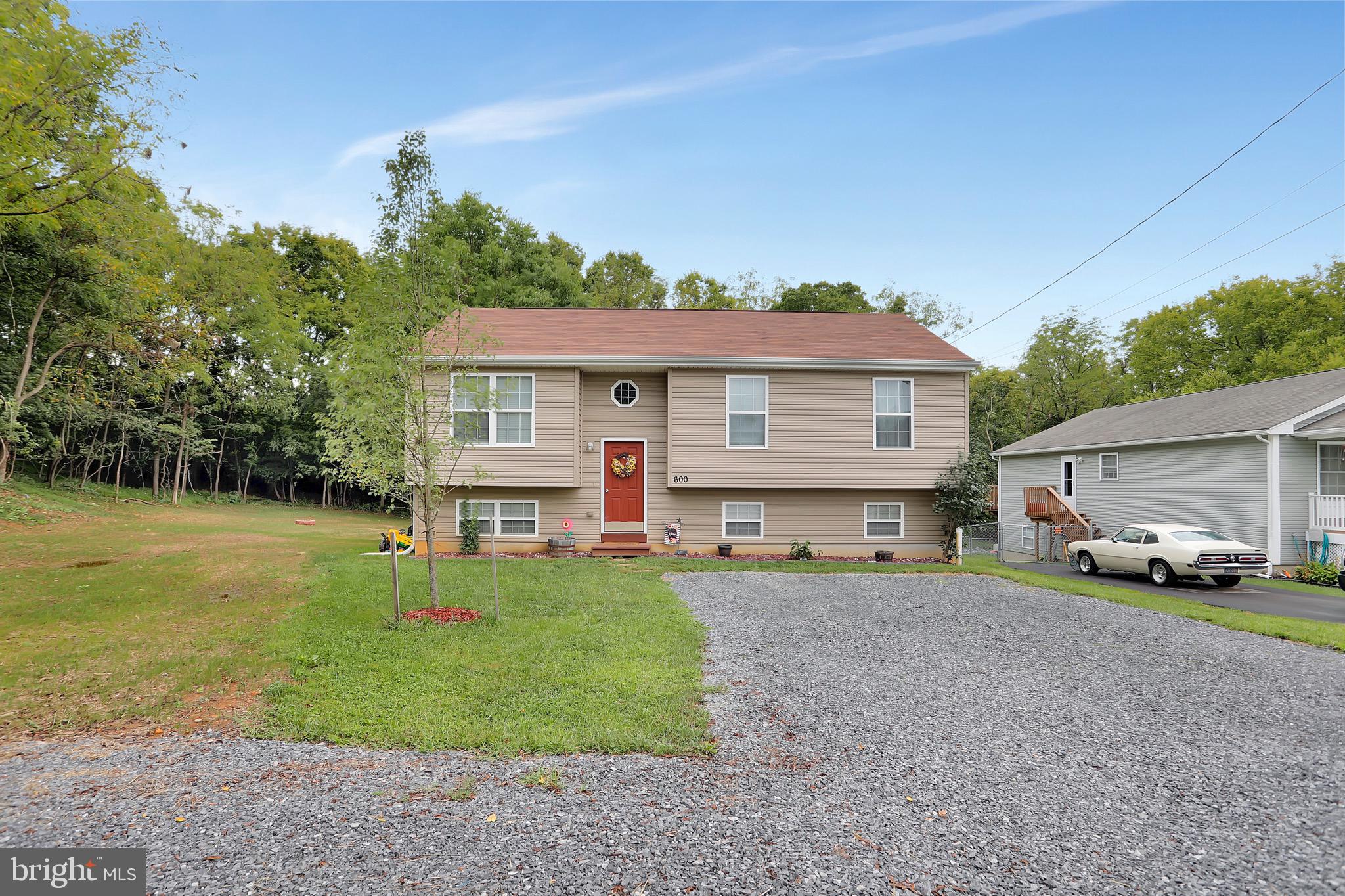 600 Forrest Ranson, WV 25438 - Photo 3 of 34