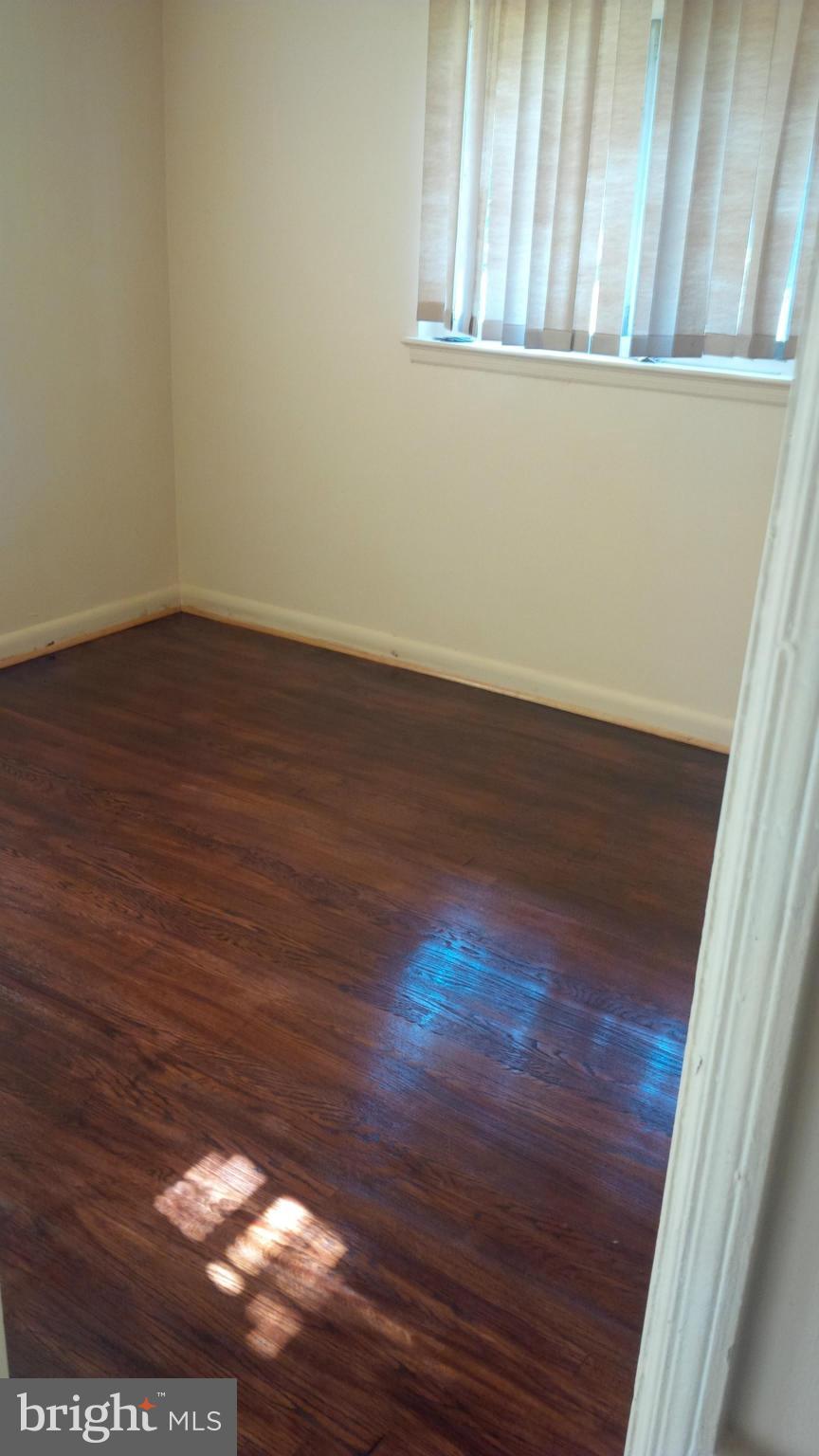 8035 New Riggs Road Hyattsville, MD 20783 - Photo 11 of 14 Bedroom