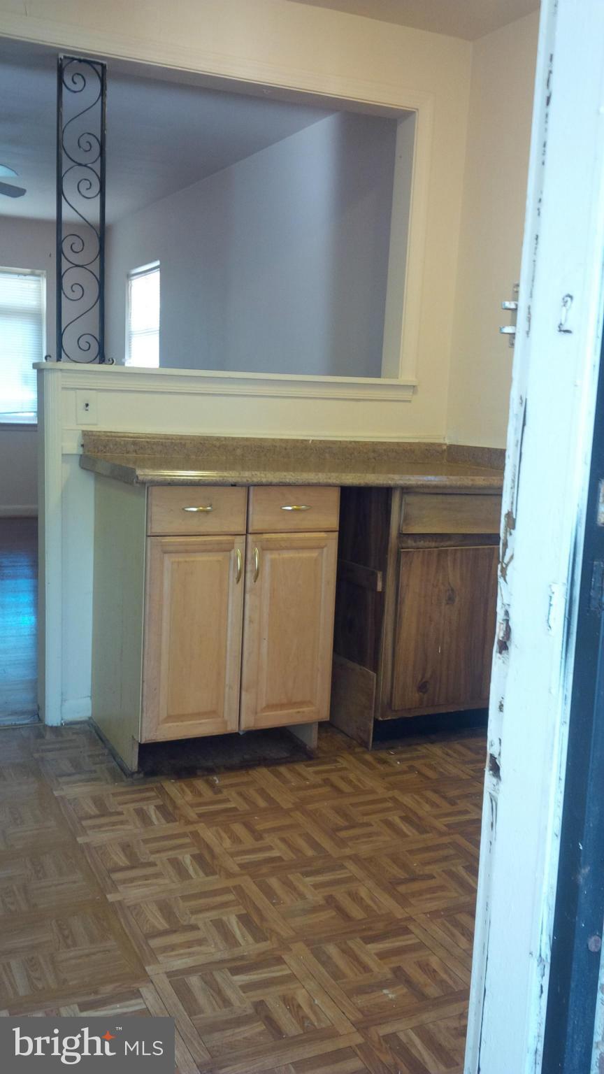 8035 New Riggs Road Hyattsville, MD 20783 - Photo 7 of 14 Kitchen
