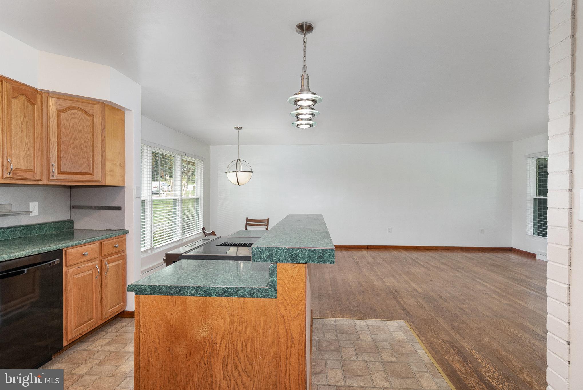 420 Reeser Road Camp Hill, PA 17011 - Photo 8 of 34 Gallery Image 8