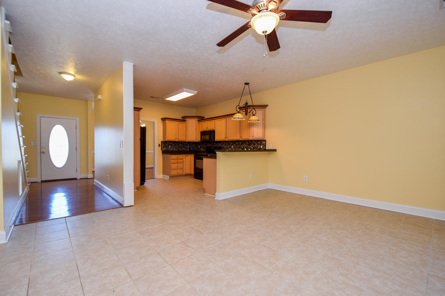 1131 Mountain View Road Vinton, VA 24179 - Photo 7 of 29 1131 Mountain View Rd Vinton-large-007-4