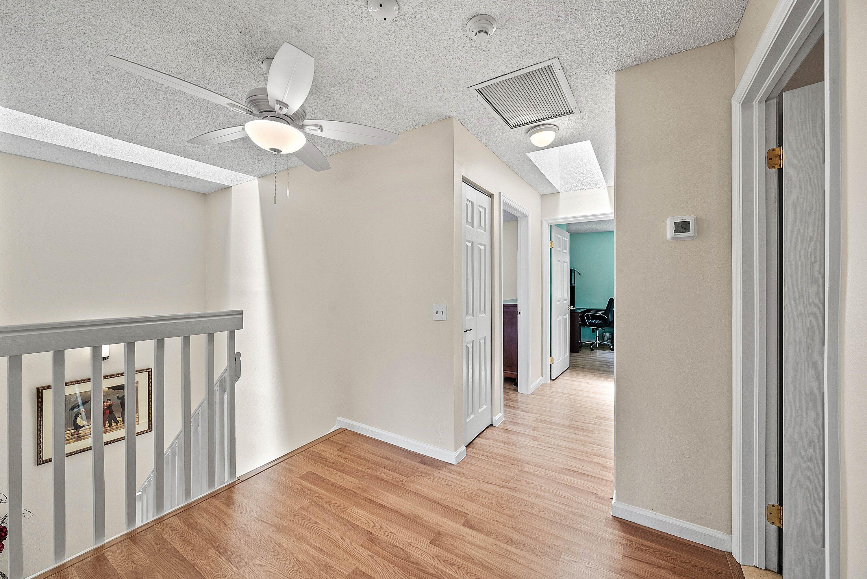 6757 Via Regina Boca Raton, FL 33433 - Photo 29 of 58 upstairs hallways