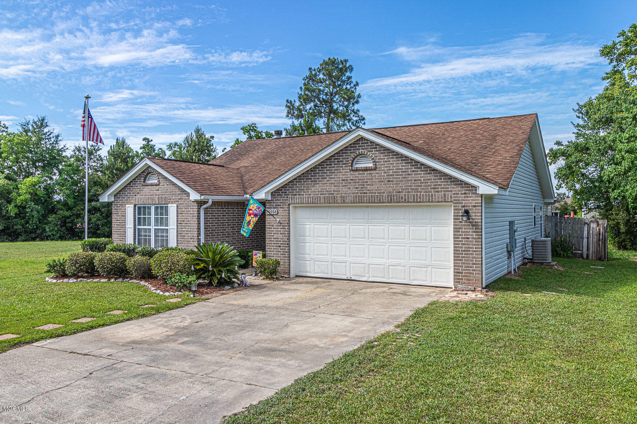 10151 Ridgewood Lane Biloxi, MS 39532 - Photo 3 of 34 Outside 1.2