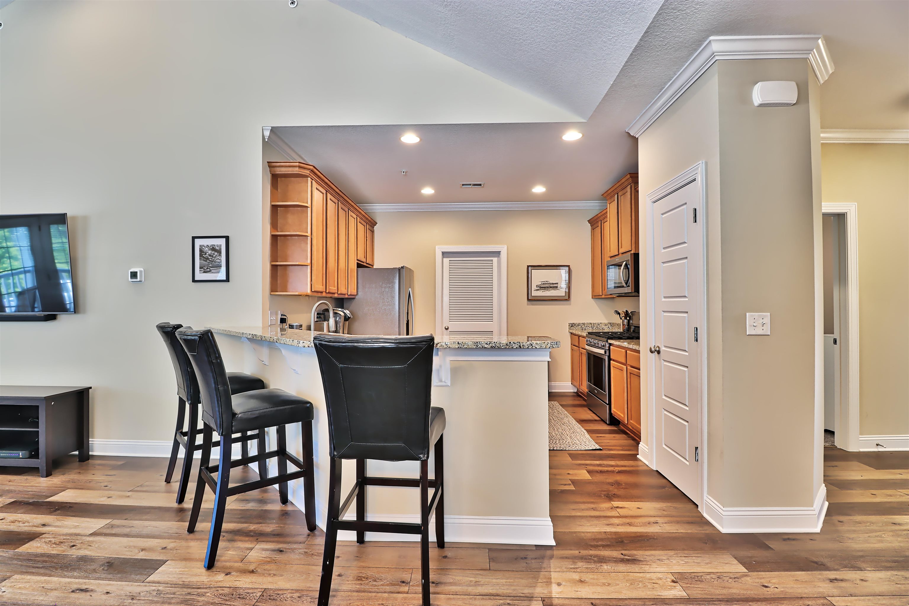 854 Sail Lane, Unit 201 Murrells Inlet, SC 29576 - Photo 11 of 28 Gallery Image 11