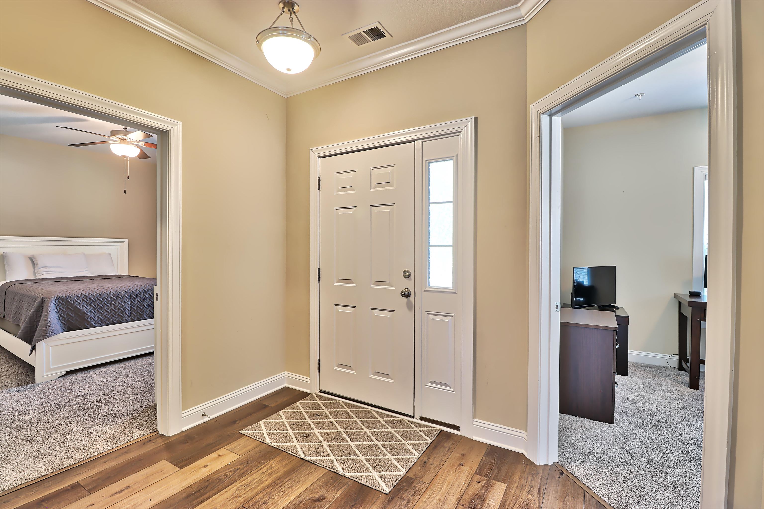 854 Sail Lane, Unit 201 Murrells Inlet, SC 29576 - Photo 6 of 28 Gallery Image 6