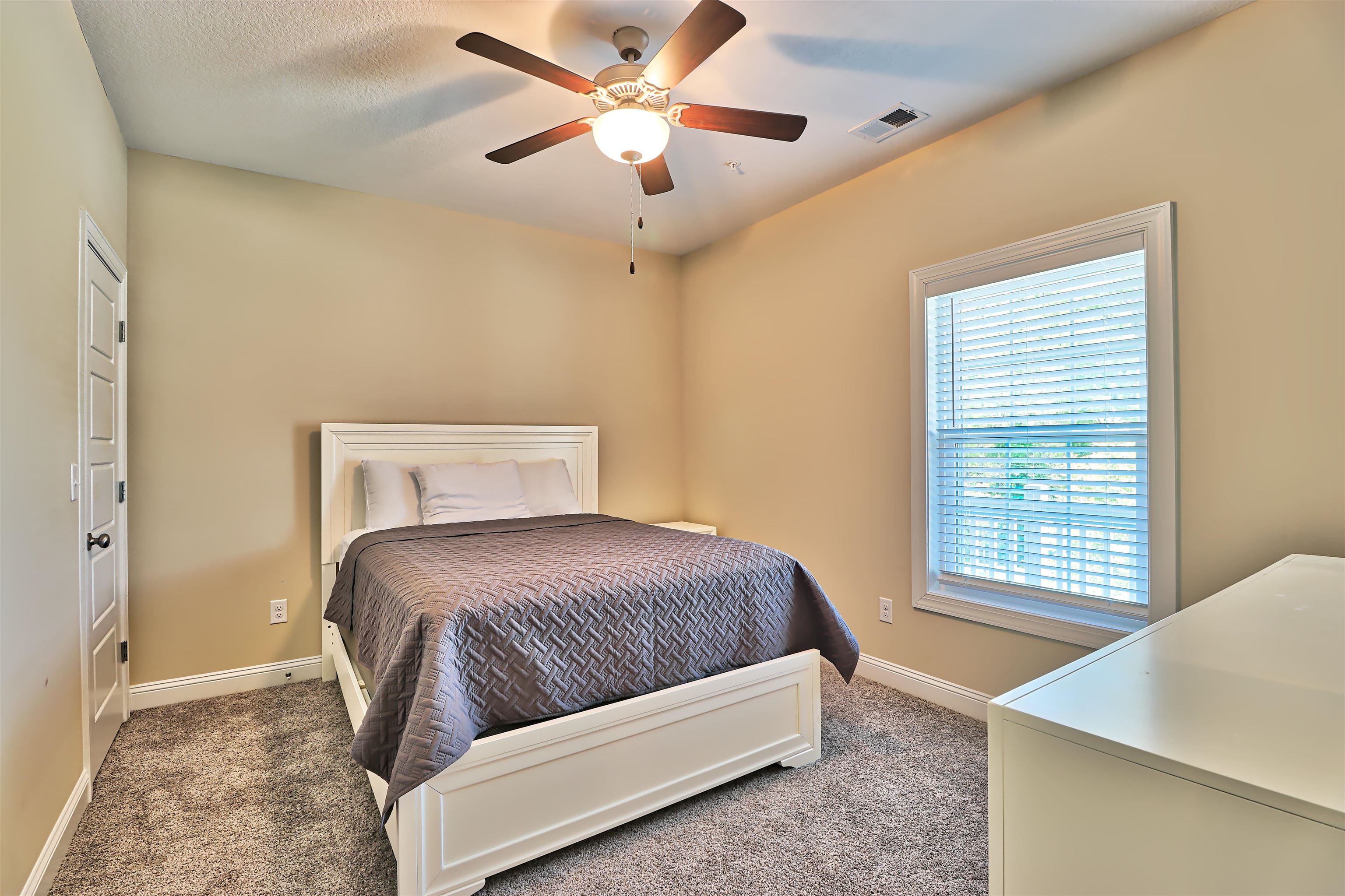 854 Sail Lane, Unit 201 Murrells Inlet, SC 29576 - Photo 8 of 28 Gallery Image 8