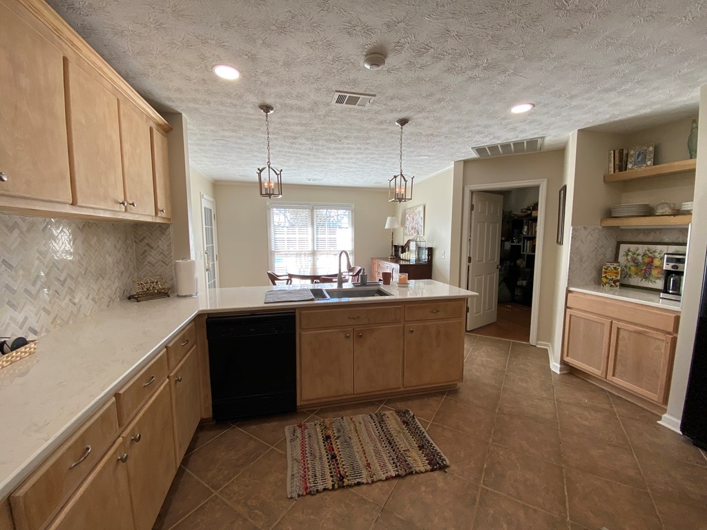 5010 Emerald Isle Court Columbus, GA 31909 - Photo 8 of 31