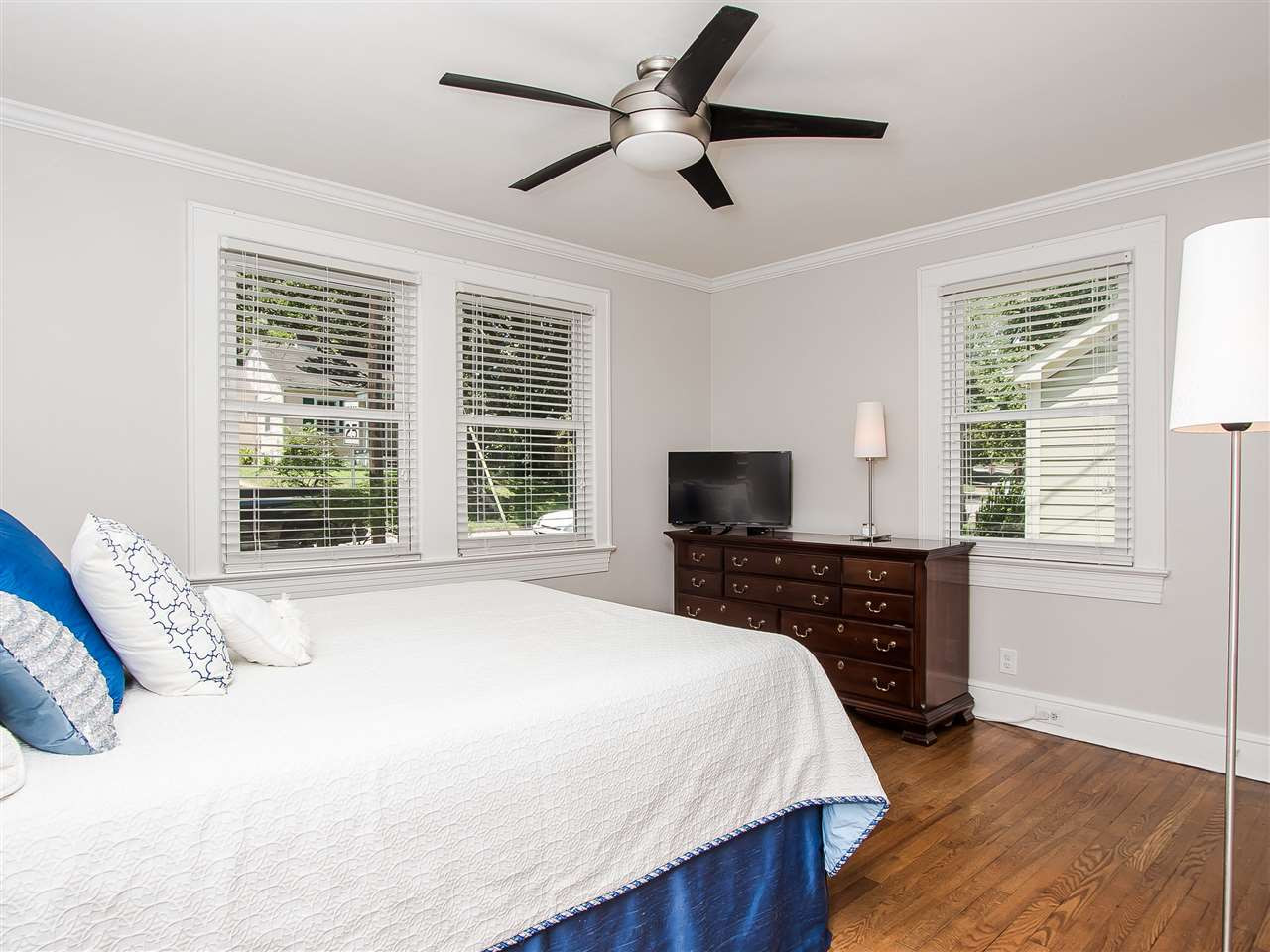 1634 Bickett Boulevard Raleigh, NC 27608 - Photo 16 of 25 Retreat to this beautiful MB with gorgeous hardwoods. Master Bedroom