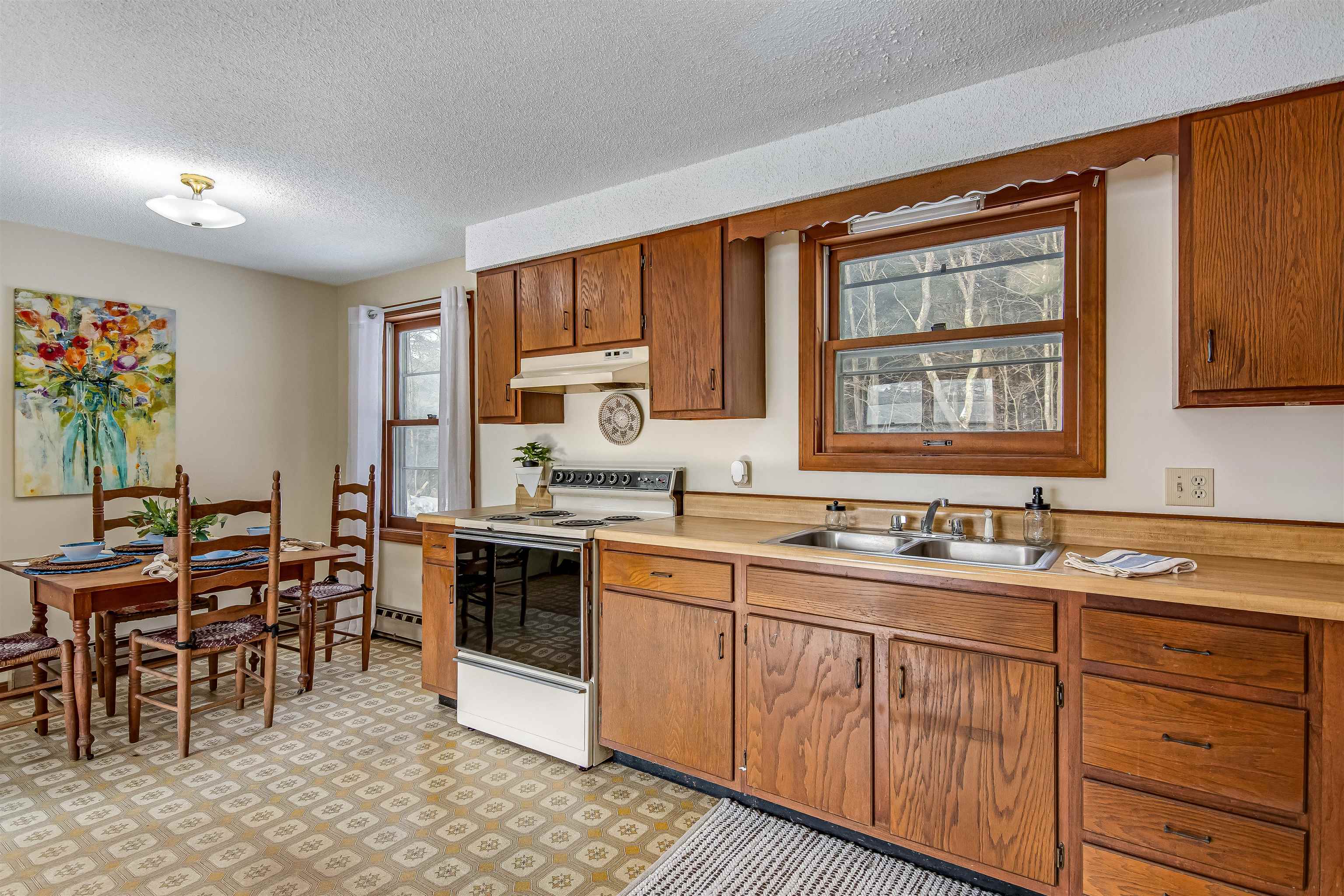 101 Doyon Road Northfield, VT 05663 - Photo 4 of 26