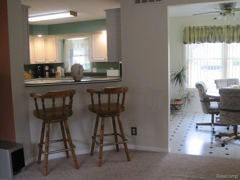 7531 Merritt Road Ypsilanti, MI 48197 - Photo 10 of 24 040.jpg