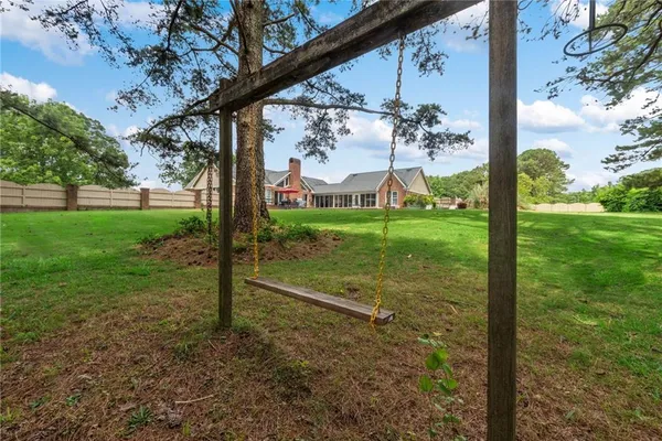 $5,800 | 1061 Highway 92, Fayetteville, GA 30214