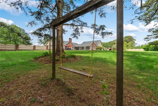 $5,800 | 1061 Highway 92, Fayetteville, GA 30214