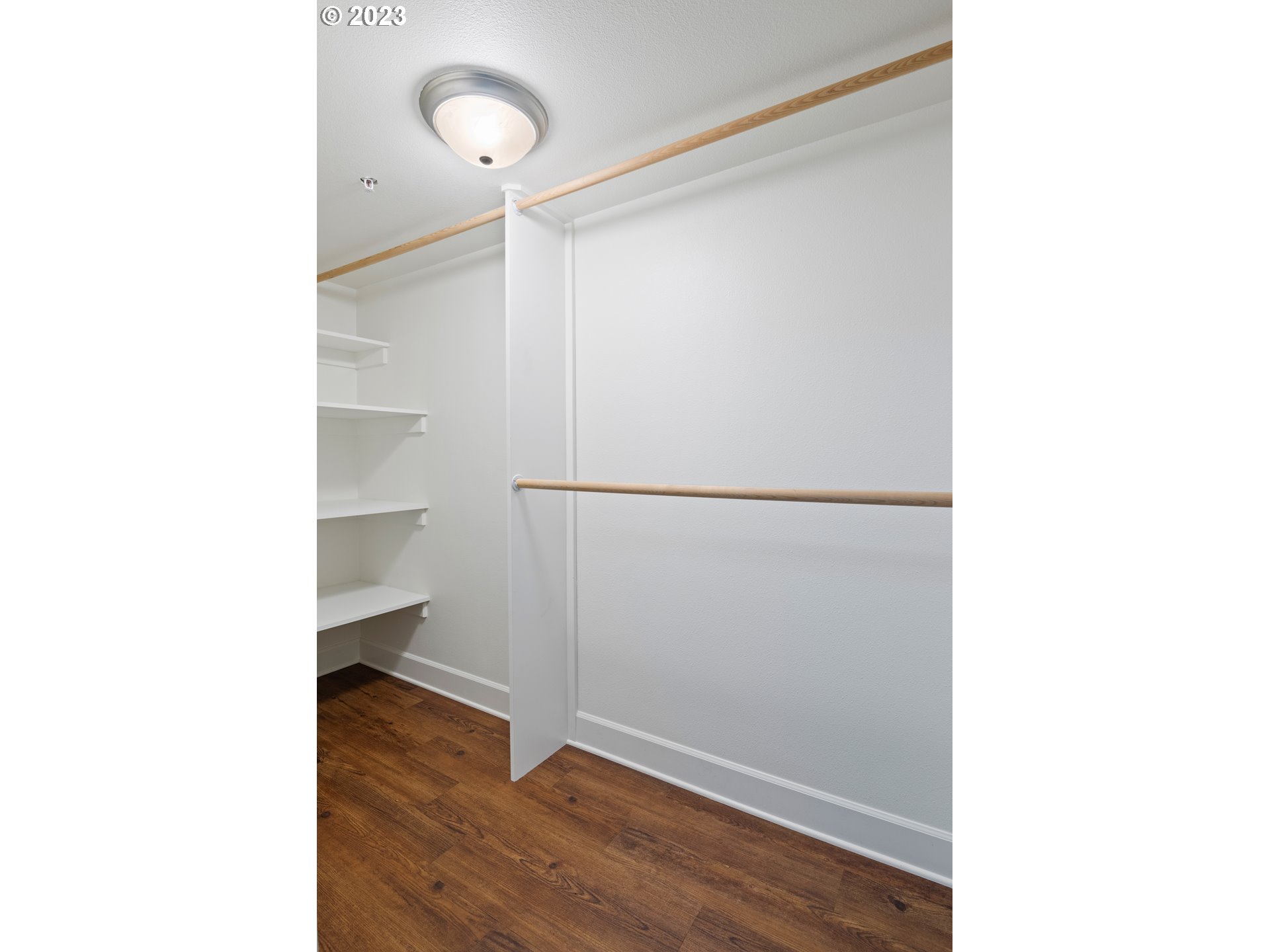 1548 River Road, Unit 203 Longview, WA 98632 - Photo 16 of 29 Gallery Image 16