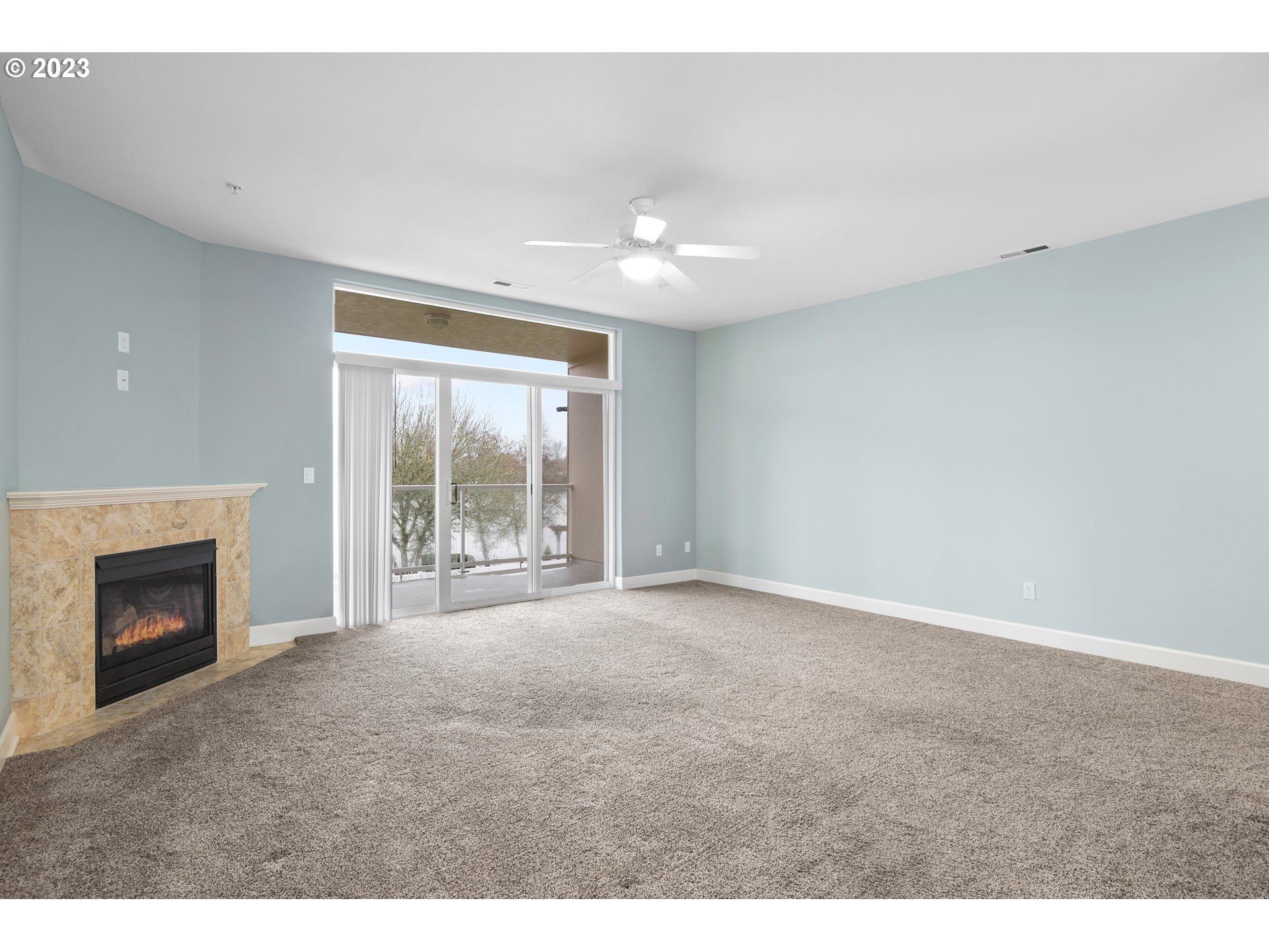 1548 River Road, Unit 203 Longview, WA 98632 - Photo 5 of 29 Gallery Image 5