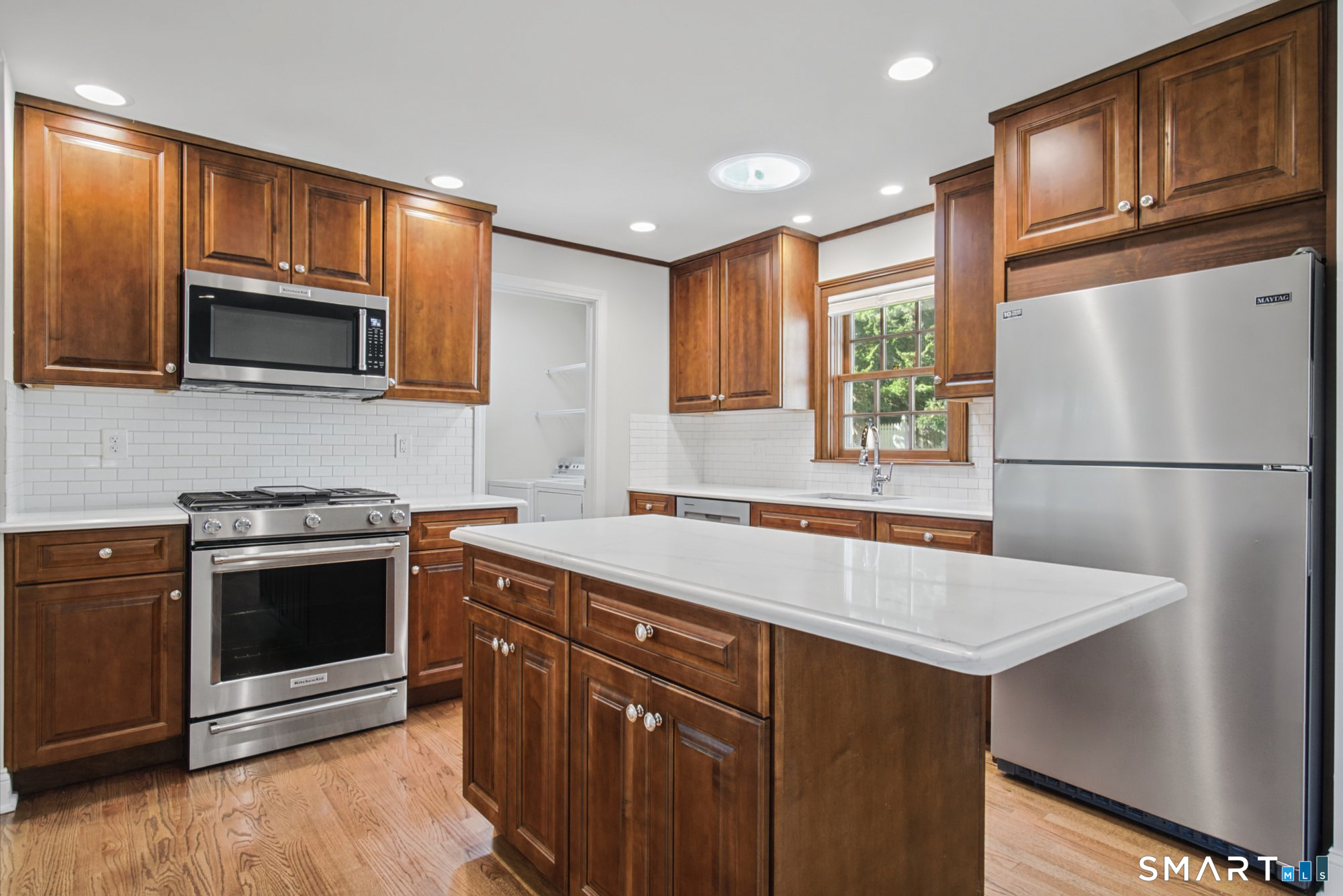 7 Sunset Road Madison, CT 06443 - Photo 11 of 25 Gallery Image 11