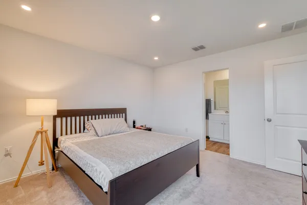$2,350 | 2700 Schwartz Lane, Pflugerville, TX 78660