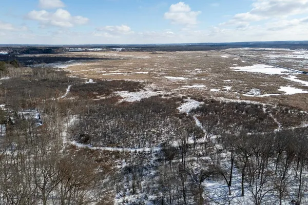 $399,900 | N6646 Fawn Circle, Pardeeville, WI 53954