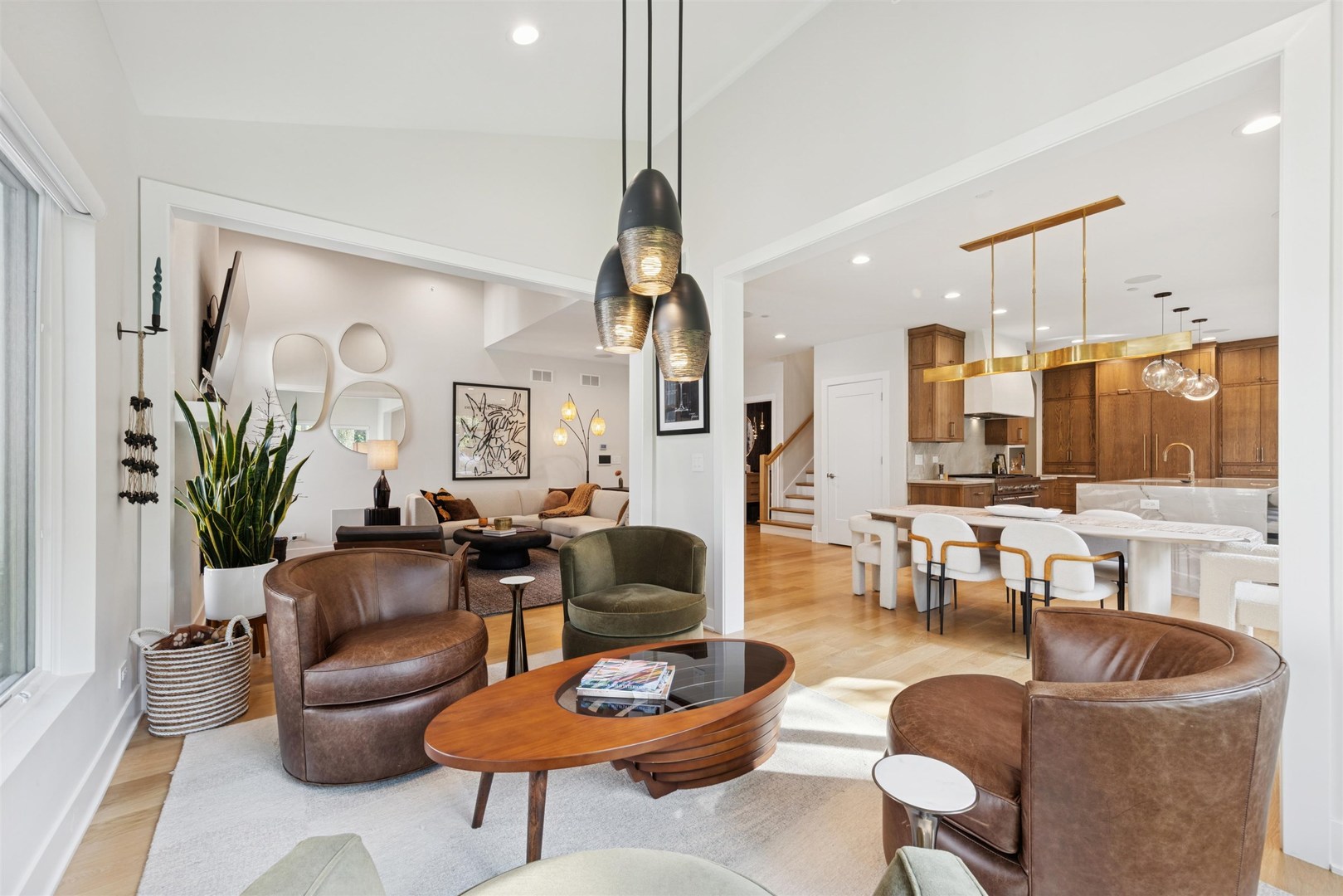 855 Crescent Boulevard Glen Ellyn, IL 60137 - Photo 12 of 54