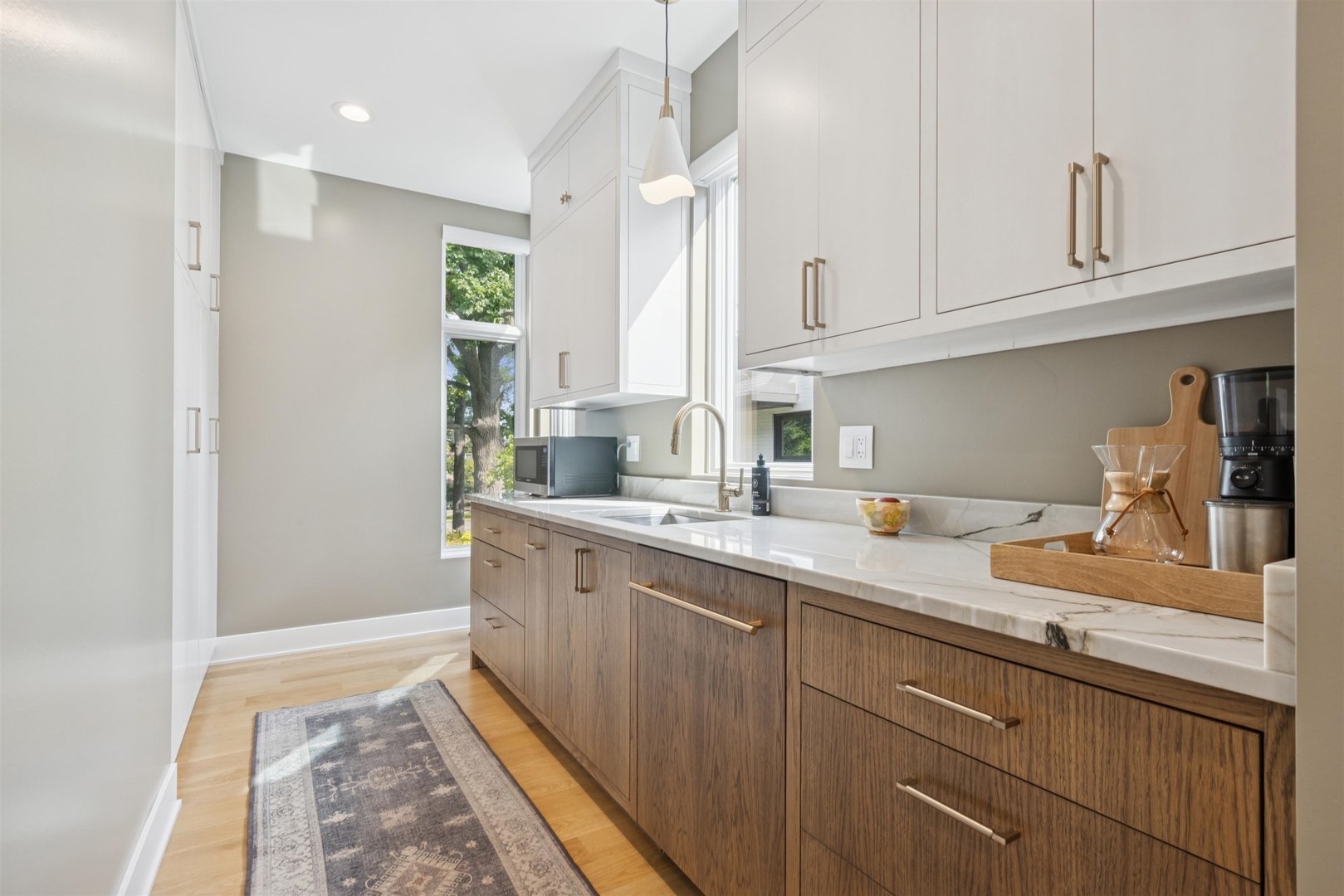 855 Crescent Boulevard Glen Ellyn, IL 60137 - Photo 17 of 54