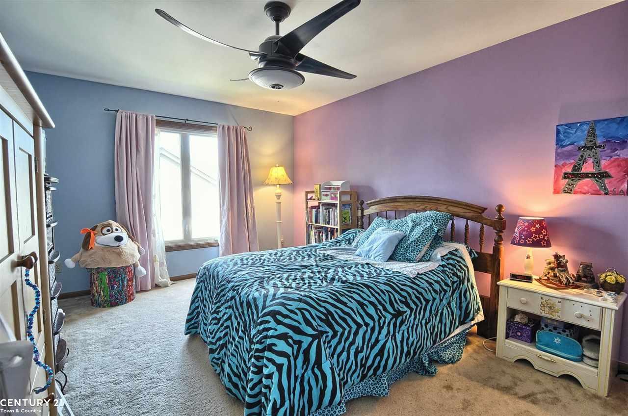 3195 Summit Ridge Drive Rochester, MI 48306 - Photo 23 of 40 31265721-22.JPG