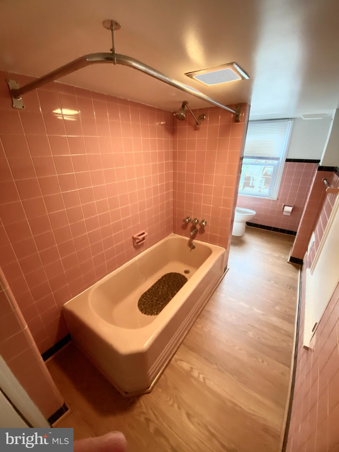 2181 Mount Road Aston, PA 19014 - Photo 21 of 31 Full Bathroom