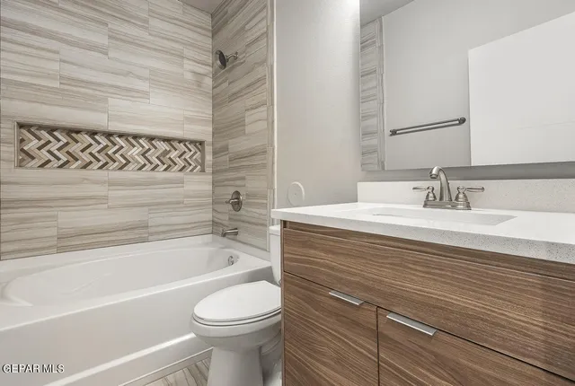 $326,950 | 15241 Gauge, El Paso, TX 79938