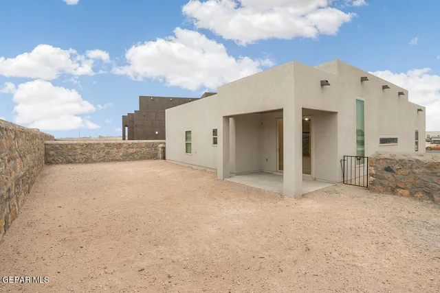 $326,950 | 15241 Gauge, El Paso, TX 79938