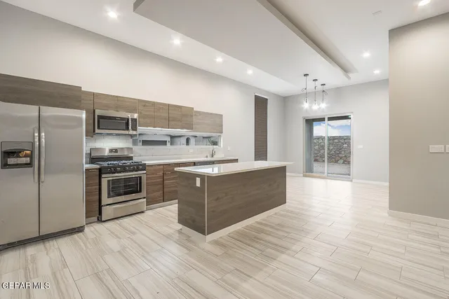 $326,950 | 15241 Gauge, El Paso, TX 79938