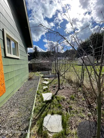 $280,000 | 2037 St Maries Avenue, St. Maries, ID 83861