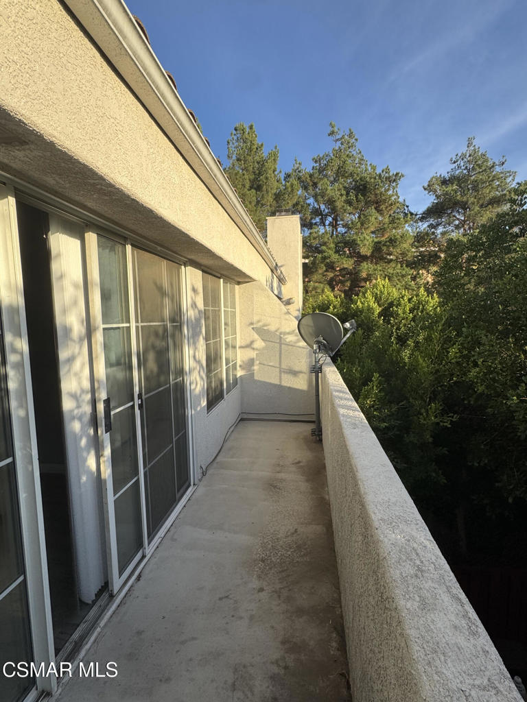 2148 Los Feliz Drive Thousand Oaks, CA 91362 - Photo 11 of 21