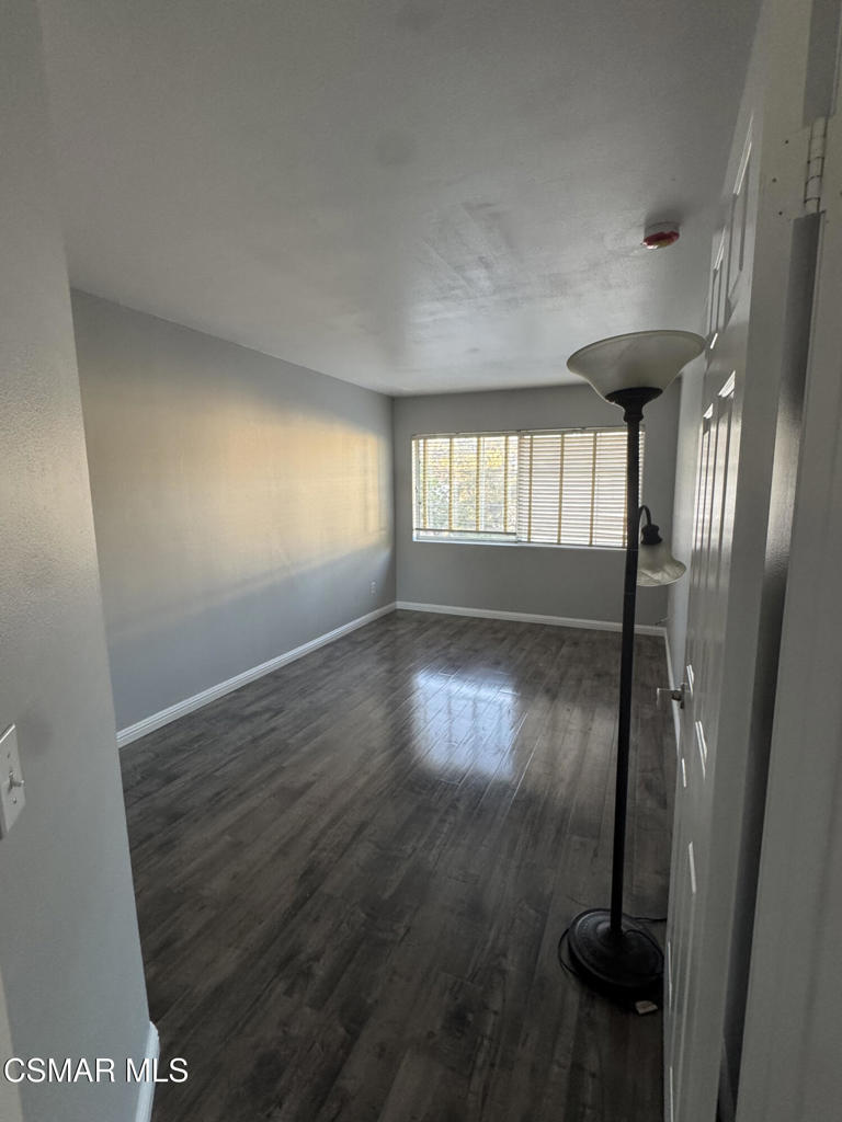 2148 Los Feliz Drive Thousand Oaks, CA 91362 - Photo 19 of 21