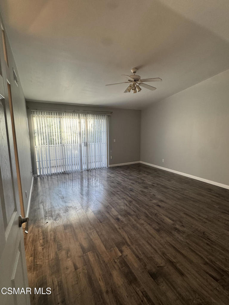 2148 Los Feliz Drive Thousand Oaks, CA 91362 - Photo 9 of 21