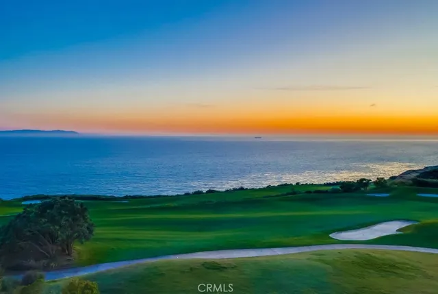 $1,299,000 | 3200 La Rotonda Drive, Unit 311, Rancho Palos Verdes, CA 90275