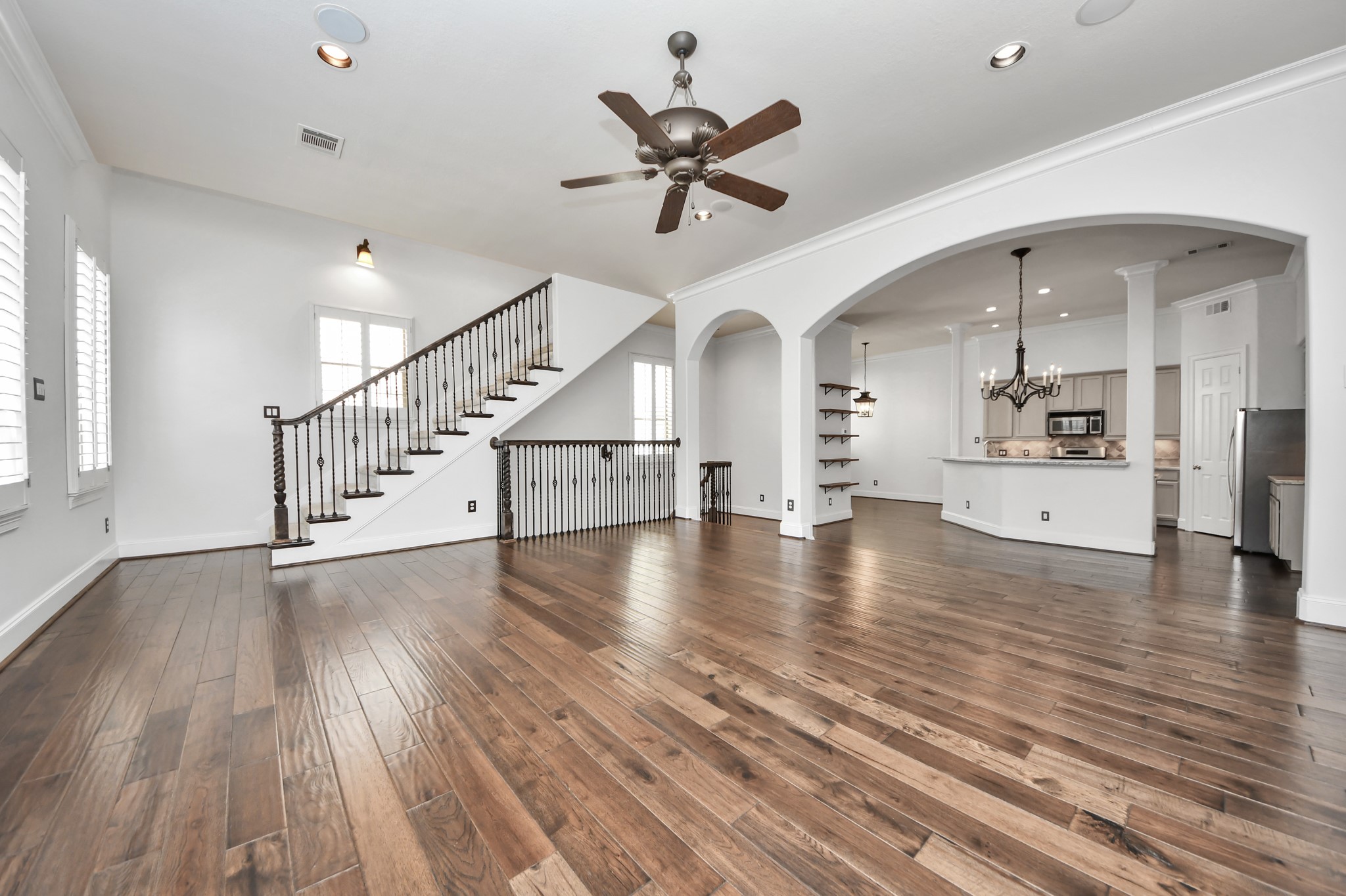 710 Jackson Hill Street Houston, TX 77007 - Photo 17 of 31