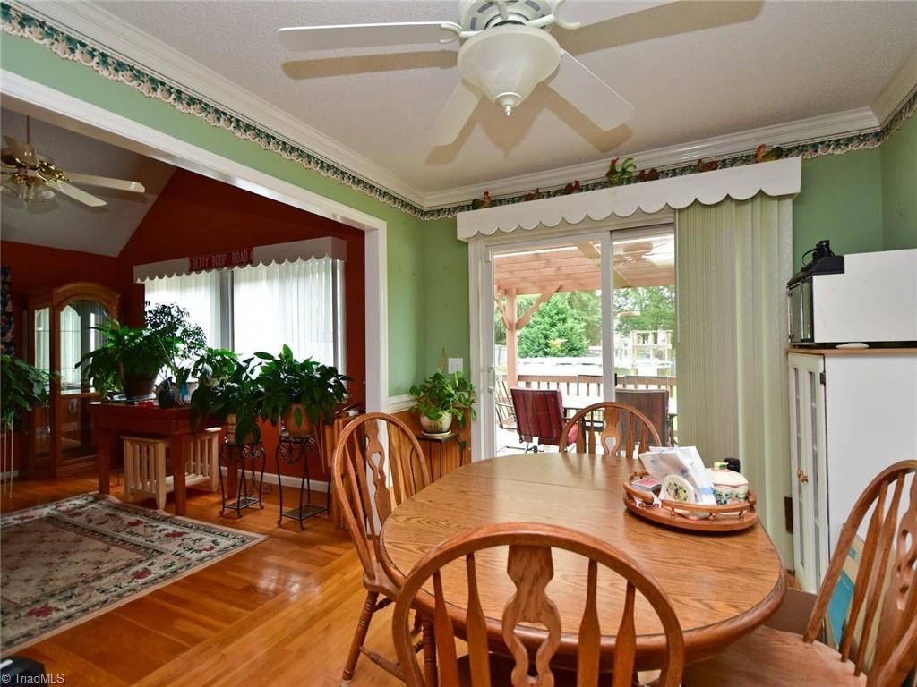 3936 Johnson Street High Point, NC 27265 - Photo 11 of 21 Breakfast room off Sunroom