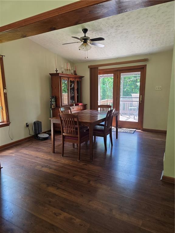 163 Noll Road Georgetown, PA 15043 - Photo 8 of 47