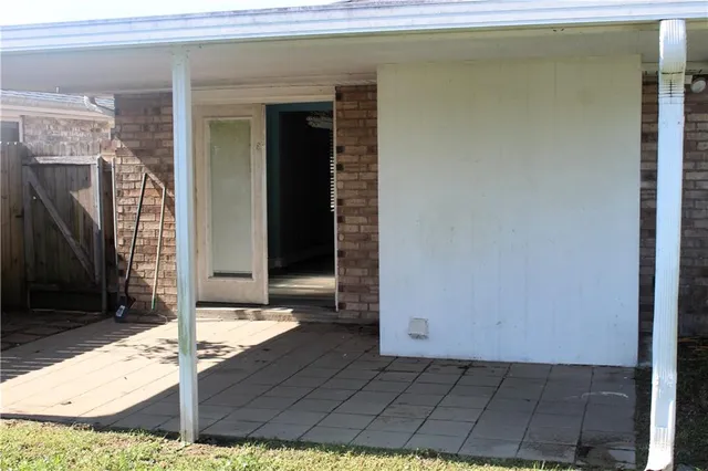 $229,000 | 241 Riverview Drive, St. Rose, LA 70087