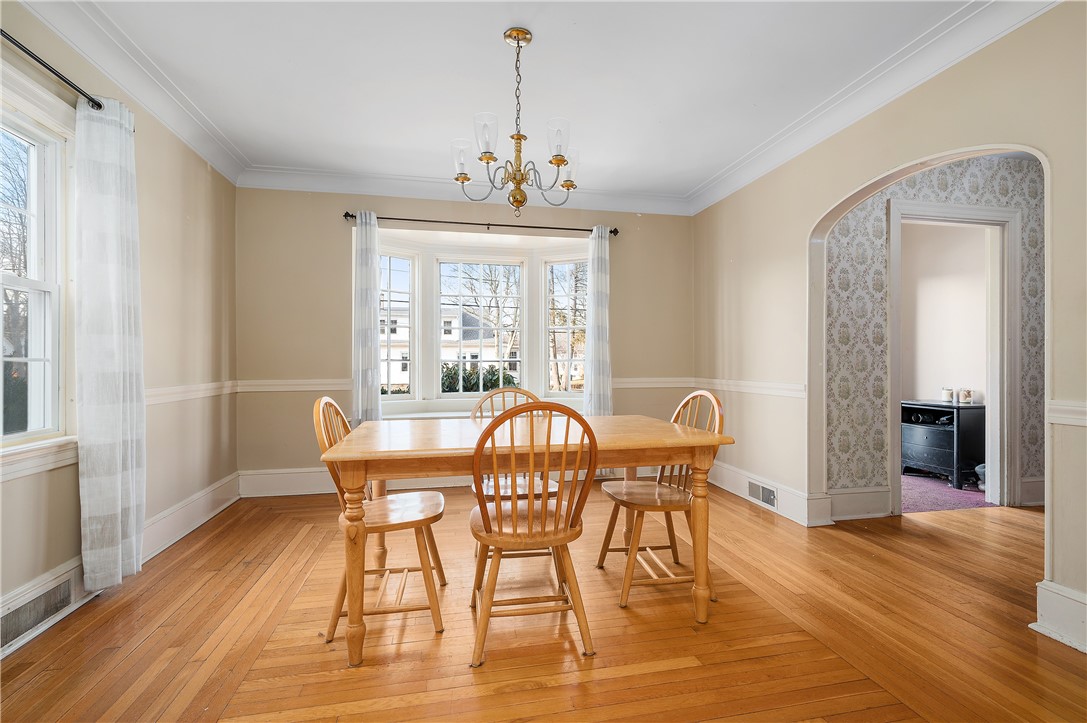 109 Gaskill Street Woonsocket, RI 02895 - Photo 6 of 29 Gallery Image 6
