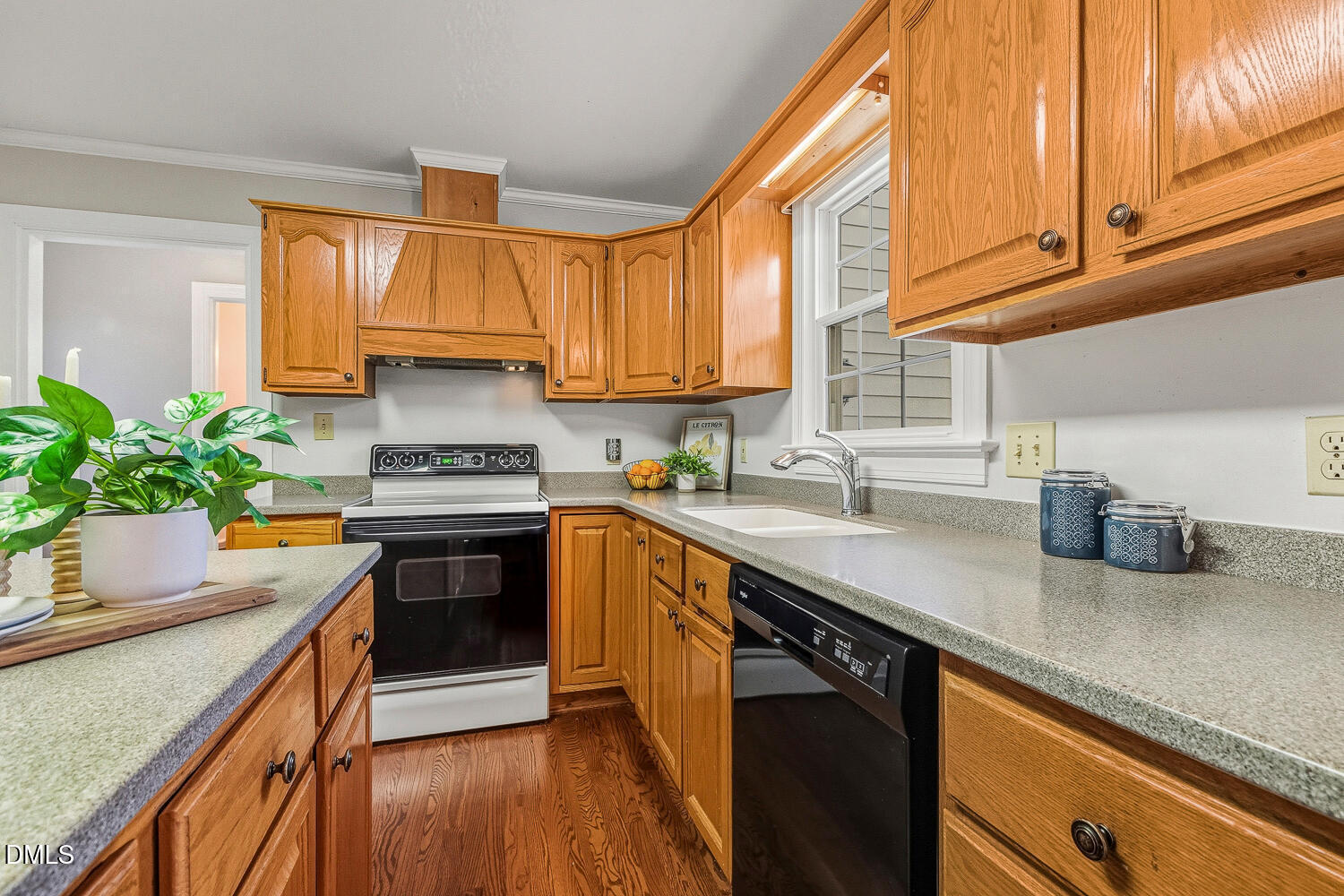 102 Epping Way Cary, NC 27511 - Photo 10 of 56 102 Epping Way Cary NC 27511-large-013-0