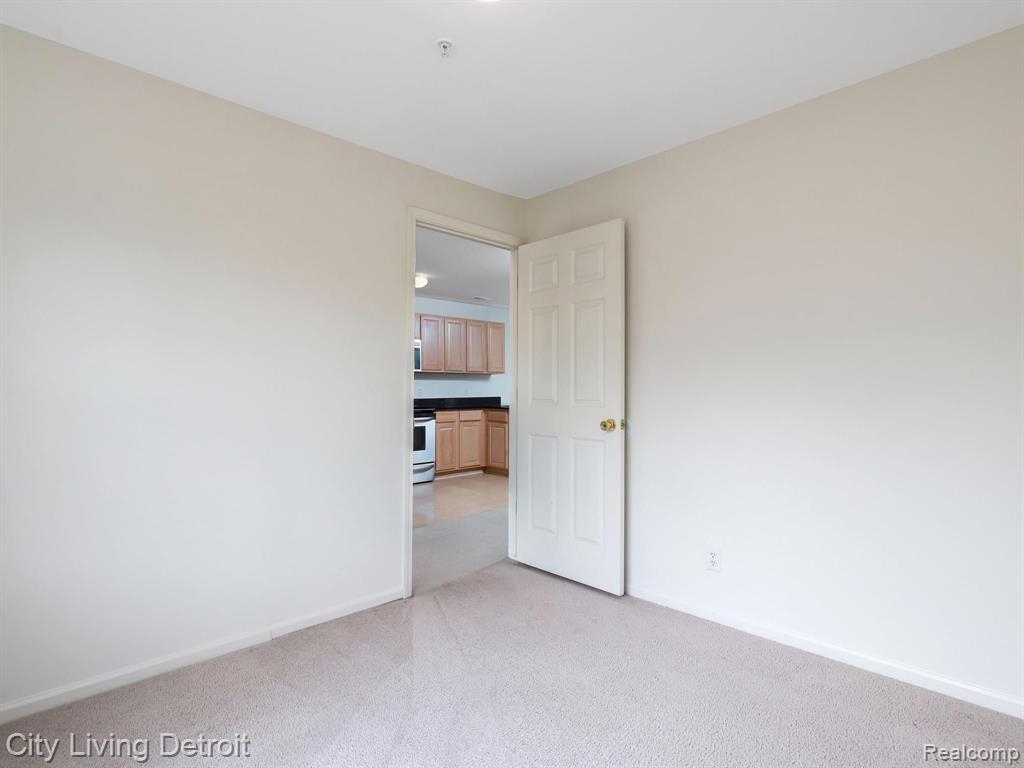 2545 John R Street Detroit, MI 48201 - Photo 13 of 37